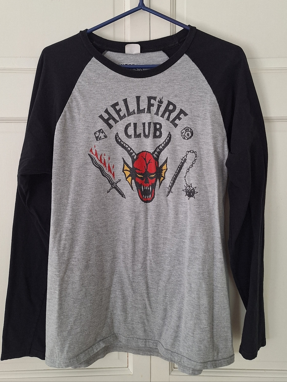 Stranger Things raglan sleeve t-shirt